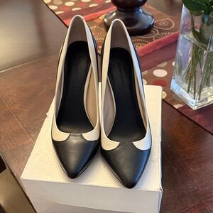 Banana Republic Black and Cream Heels
